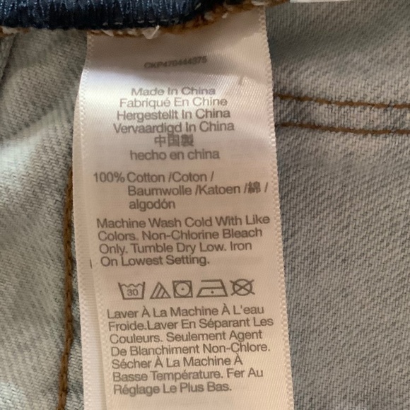 Madewell Maternity Boyfriend Distressed Jeans Size 27 - Picture 6 of 7